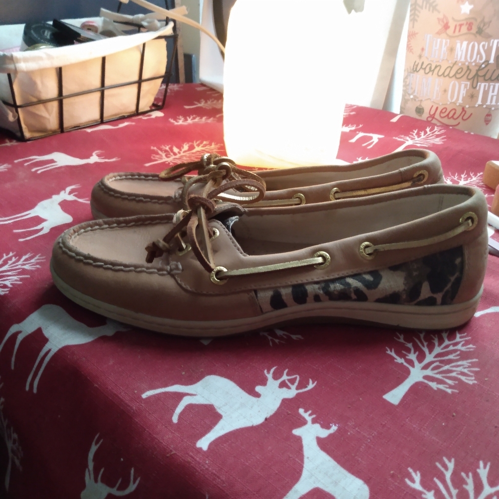 Womans Sperrys